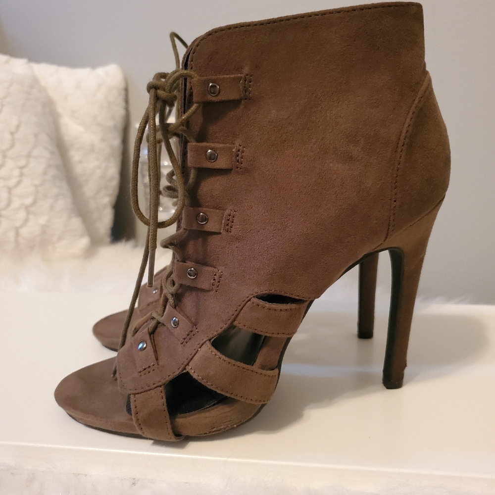 Olive green Diva Heels